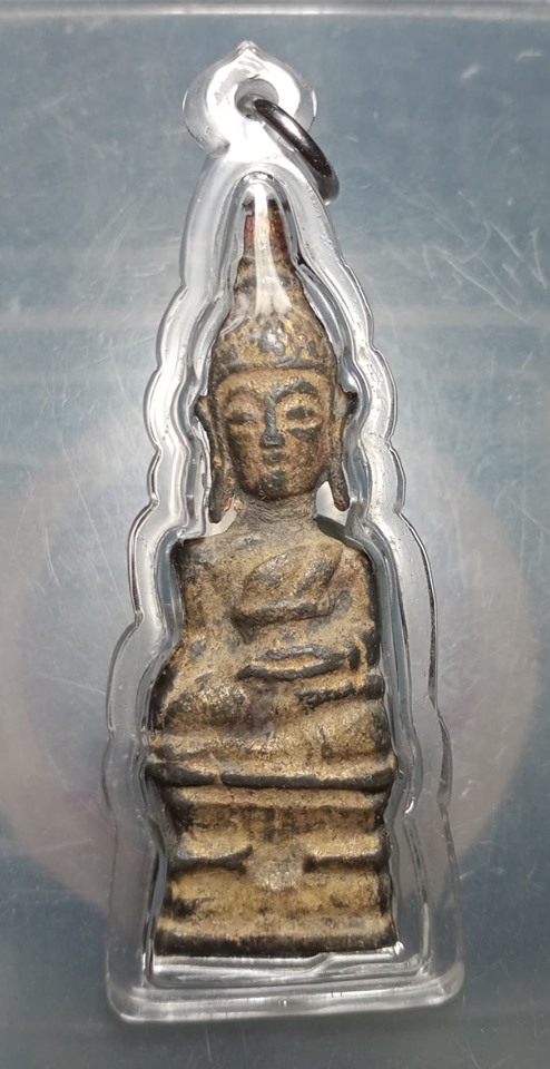 พระเชียงแสนตุ๊กตาใหญ่