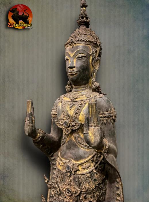 พระบูชาสมัยอยุธยา​ ทรงเครื่องใหญ่ ปางห้ามสมุทร