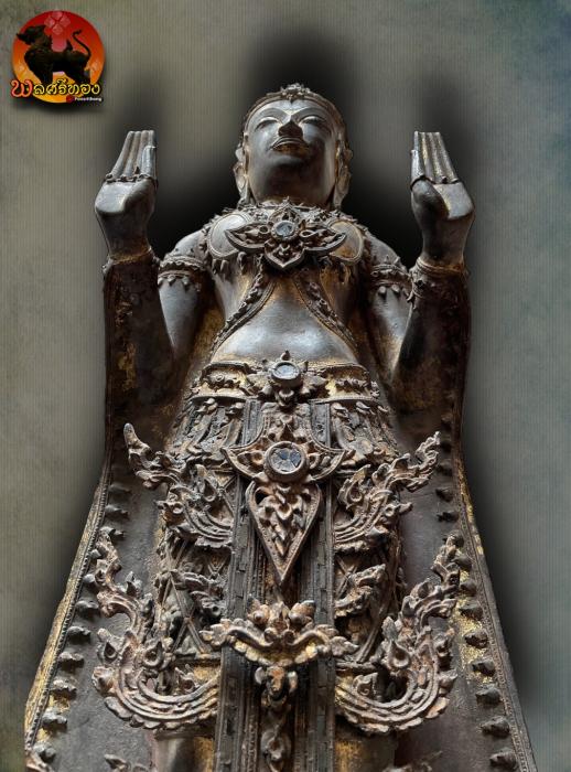 พระบูชาสมัยอยุธยา​ ทรงเครื่องใหญ่ ปางห้ามสมุทร