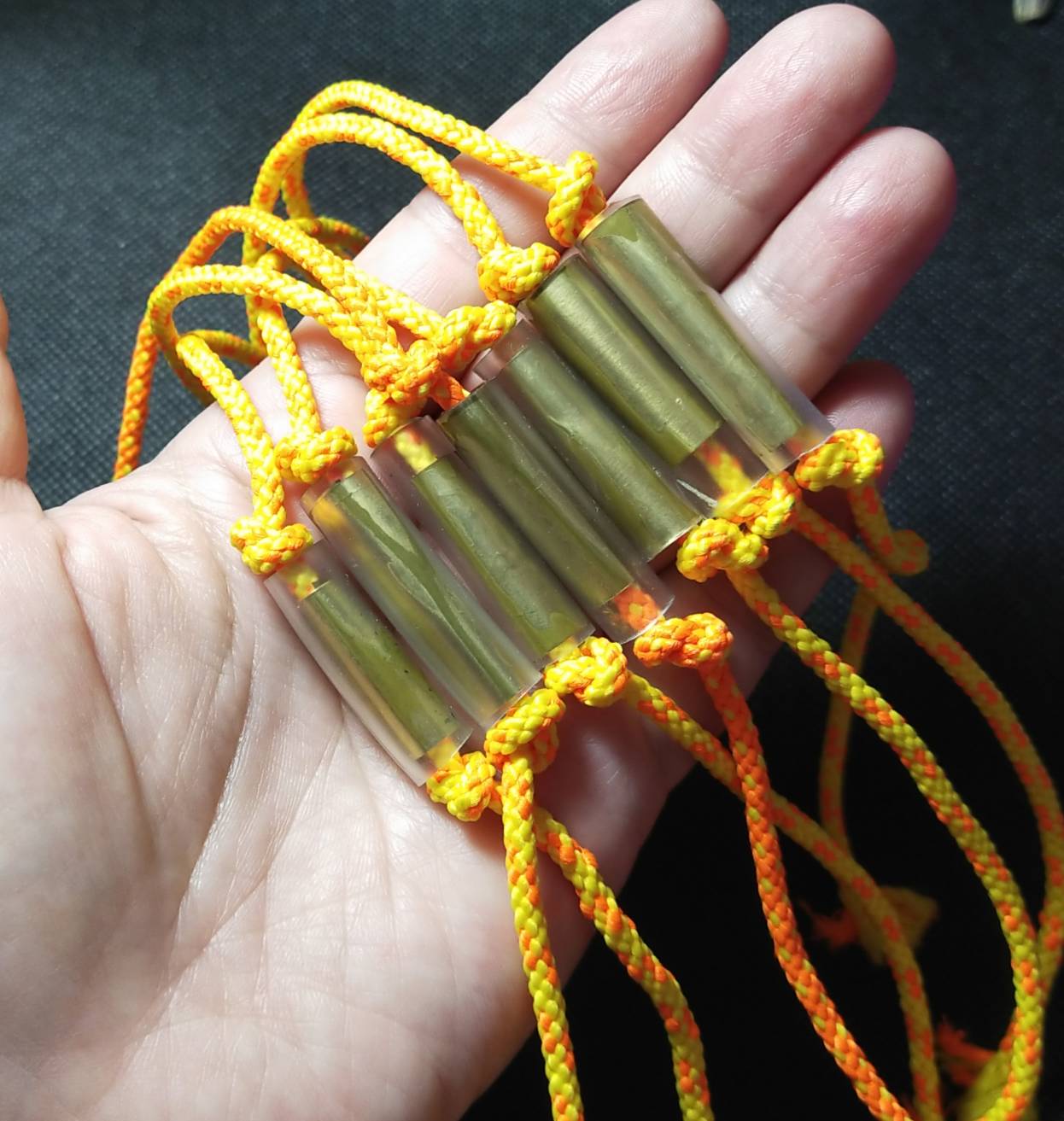 ตะกรุดข้อมือ กันผี กันเขี้ยว ลป.สิงห์โต สำนักสงฆ์ป่าทรงธรรม
