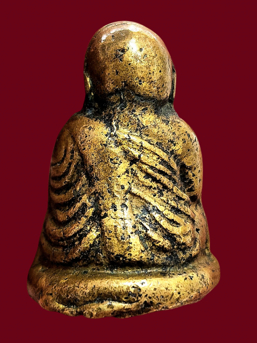 รูปหล่อหลวงพ่อเงินพิมพ์ขี้ตาสี่ชาย