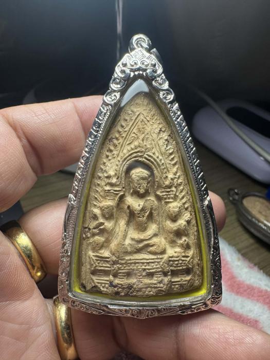 พระเลี่ยงหม้อ กรุประตูลี้