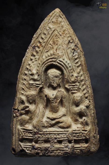 พระเลี่ยงหม้อ กรุประตูลี้