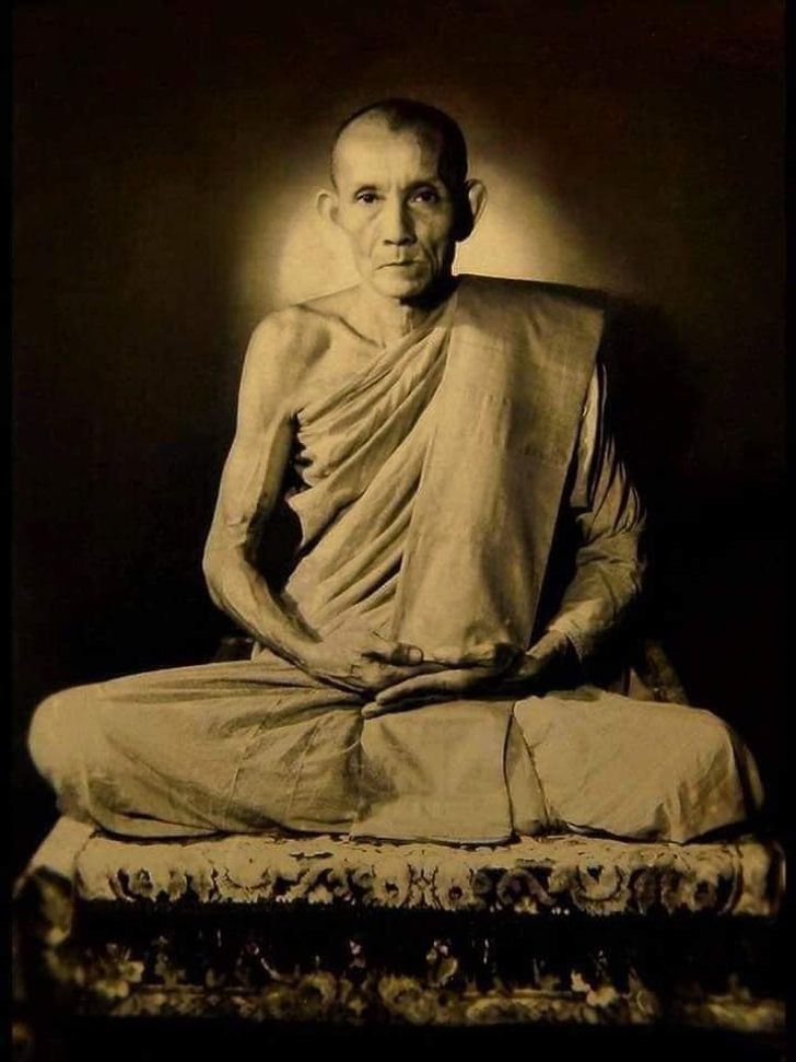 พระสมเด็จปรกโพธิ์กิ่ง หลวงพ่อกวย ปี2515